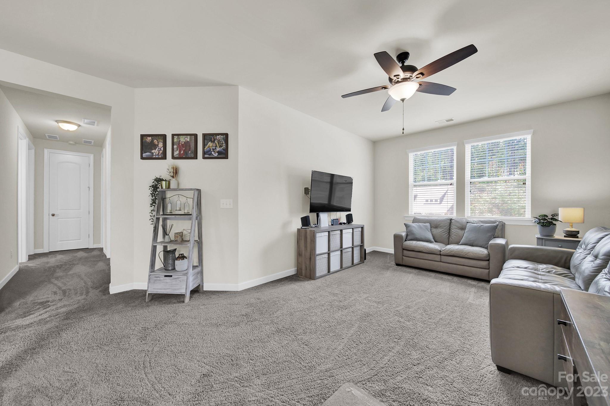 Lake Crest - Residential