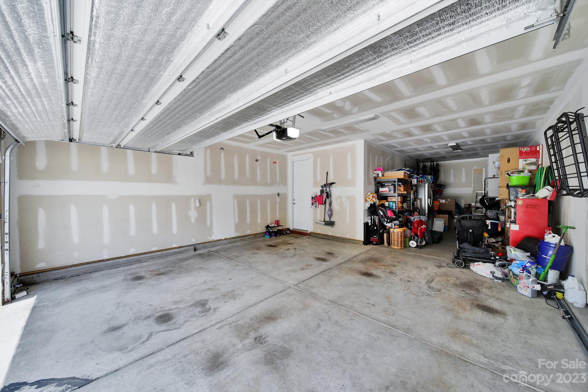 Lake Crest - Residential