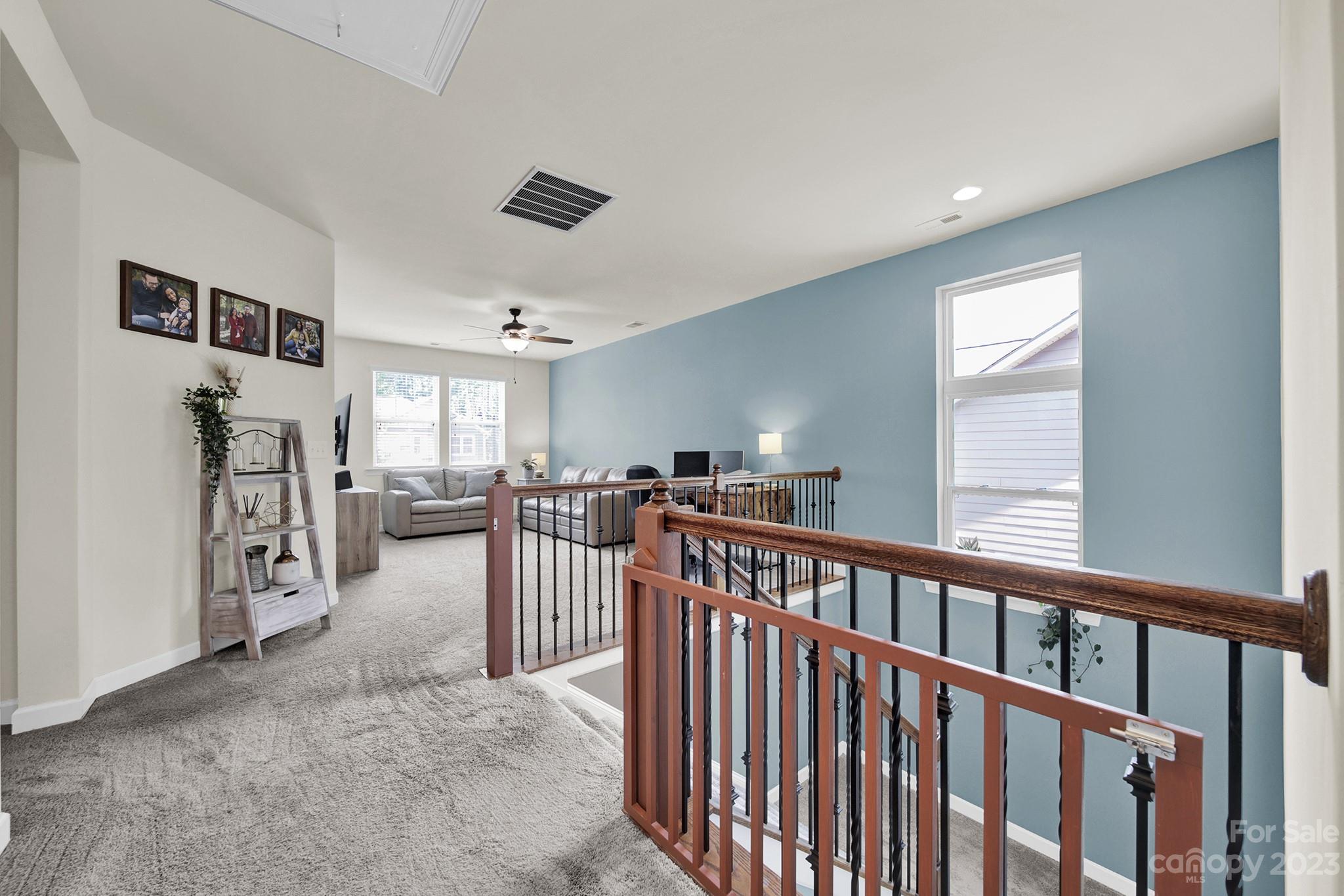 Lake Crest - Residential