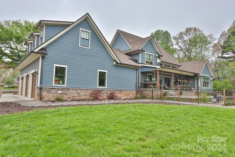 A home in State Road