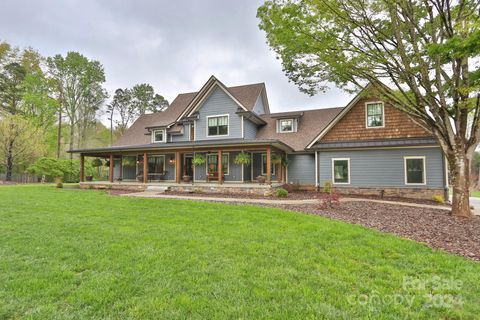 A home in State Road