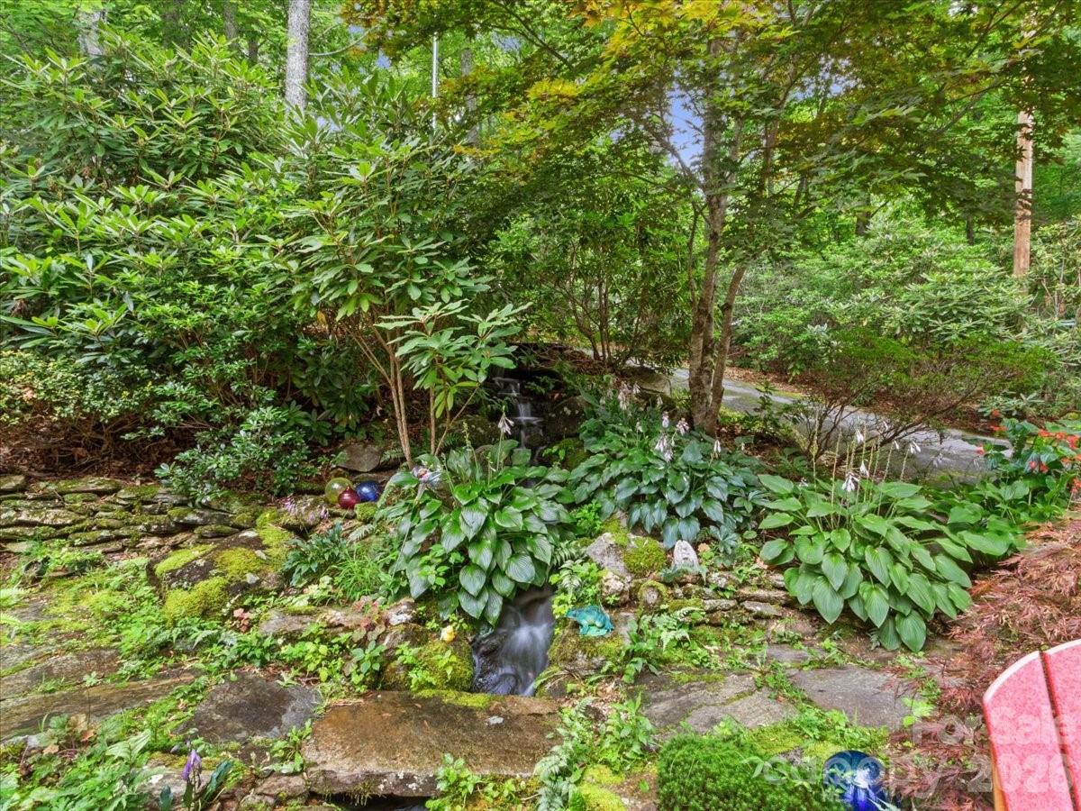 30 Kalmia Cove