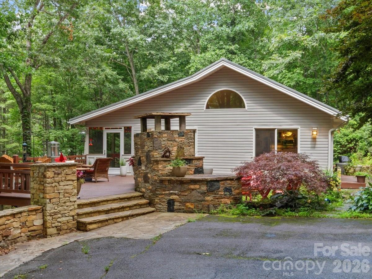 30 Kalmia Cove