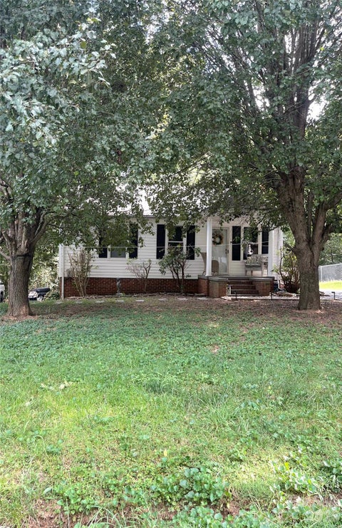 Photo of 214 Eben Street, Albemarle, NC 28001 (MLS # 4422568)