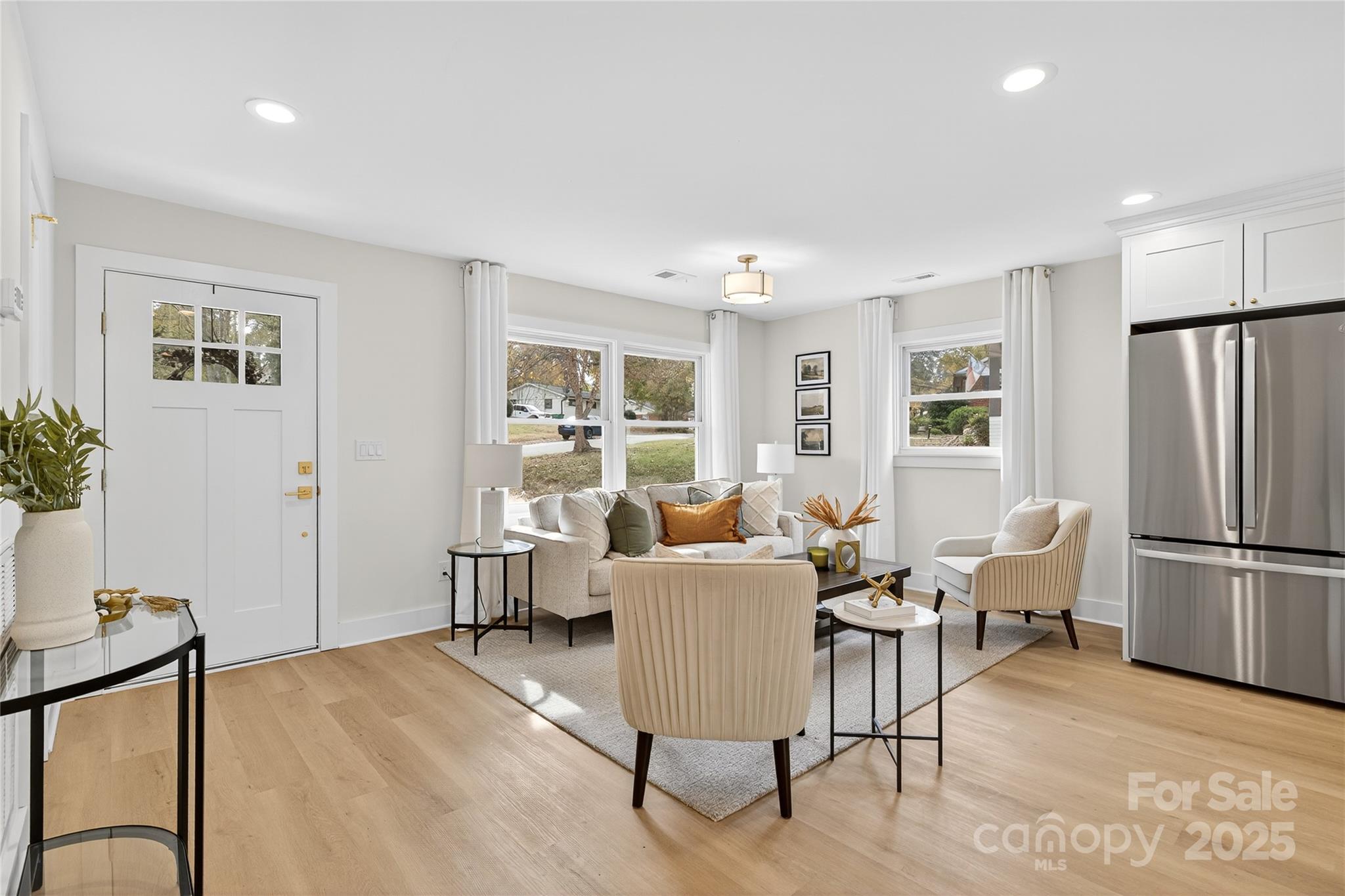 1711 Brookdale Avenue