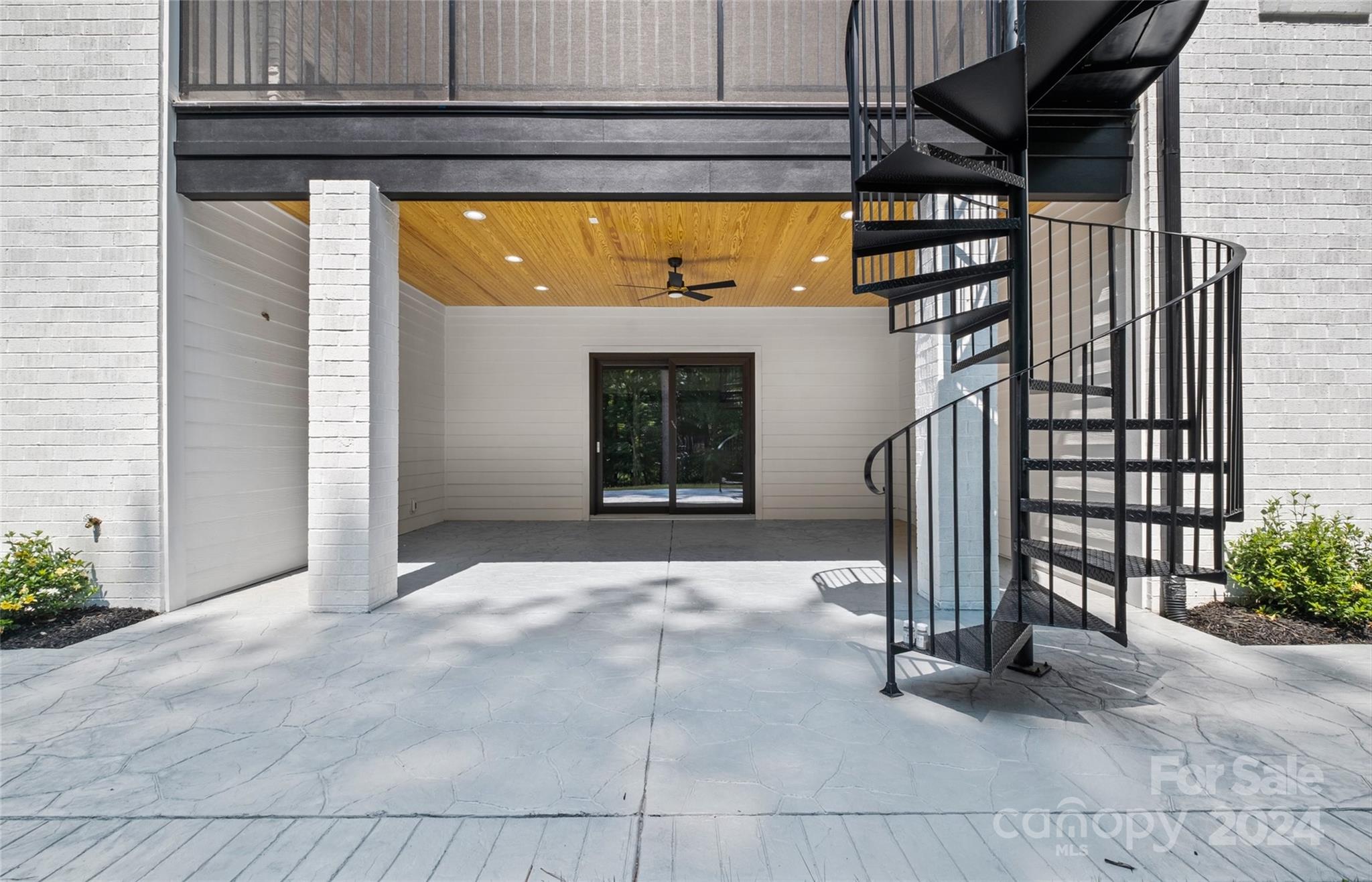 Woodleaf - Residential