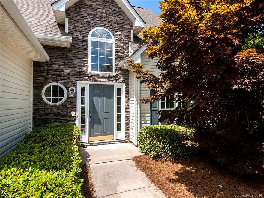 This 3 bedroom plus bonus room is sure to wow. Brand new carpet, engineered wood, tile in the entire house. New granite, tile, stove and dishwasher in the kitchen... the list goes on and on. With one of the largest lots in the neighborhood let your home dreams begin here.