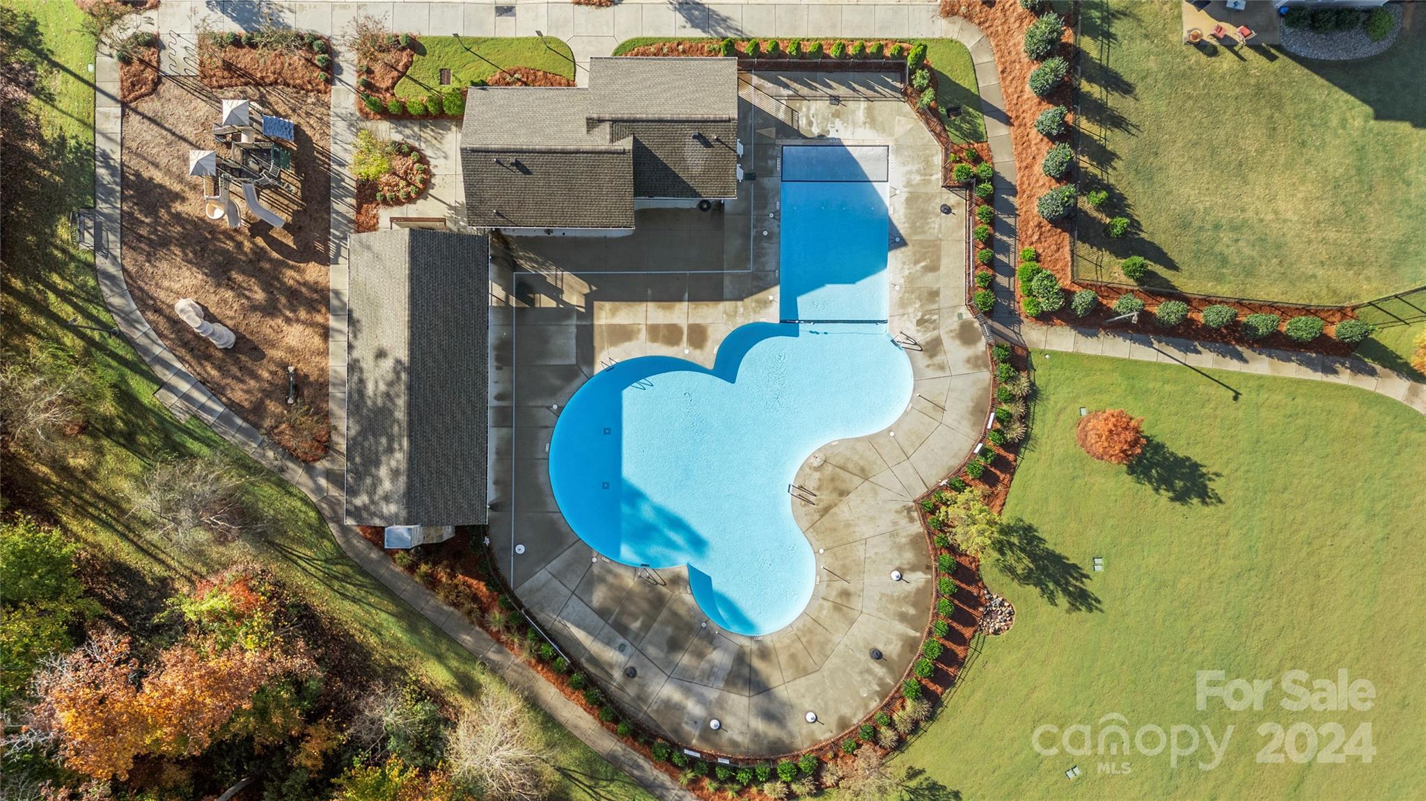 Queensbridge - Residential