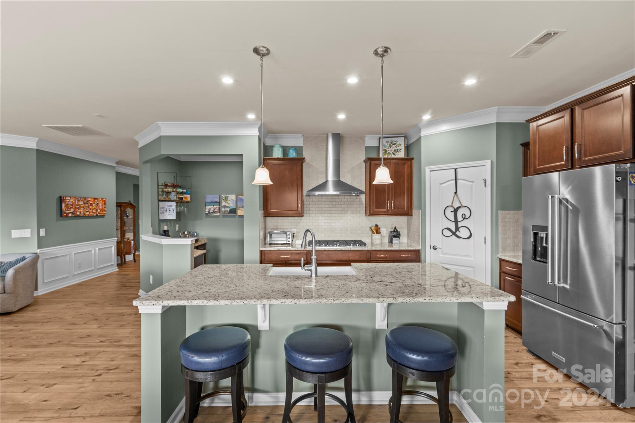 Queensbridge - Residential