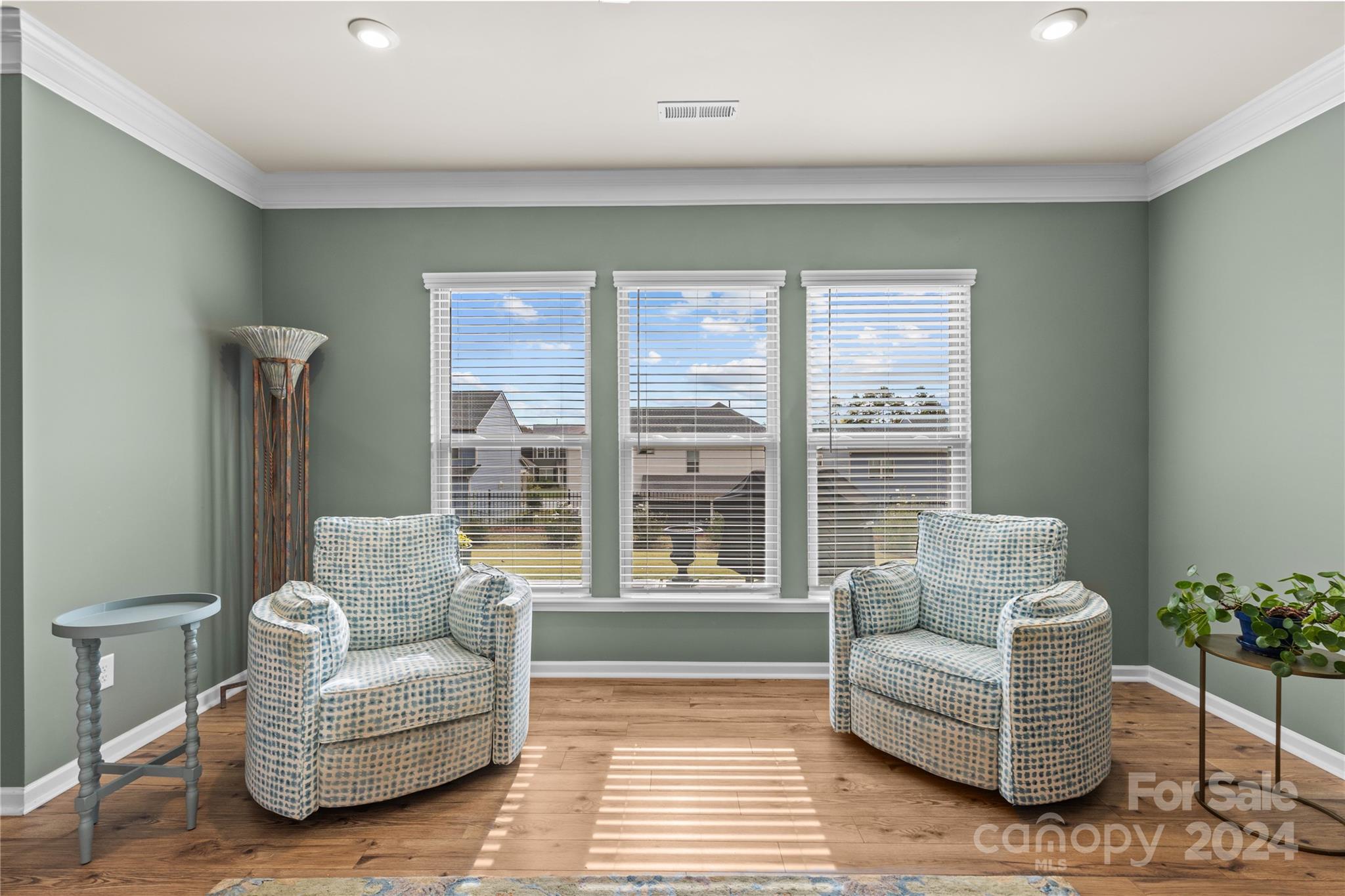 Queensbridge - Residential