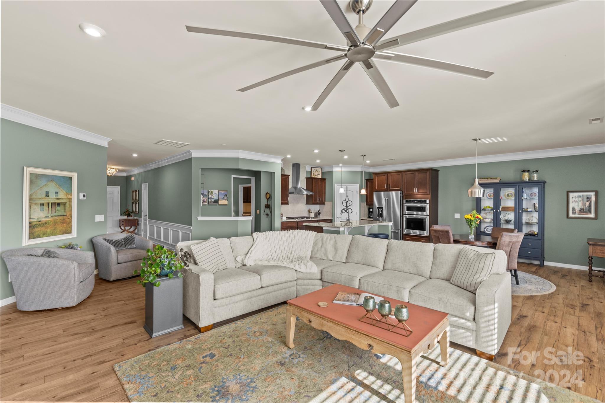 Queensbridge - Residential