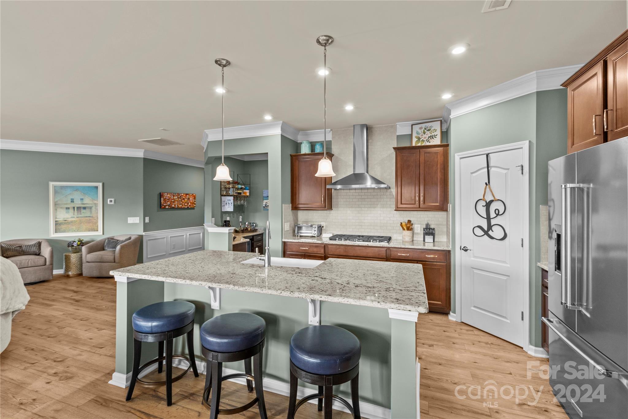 Queensbridge - Residential