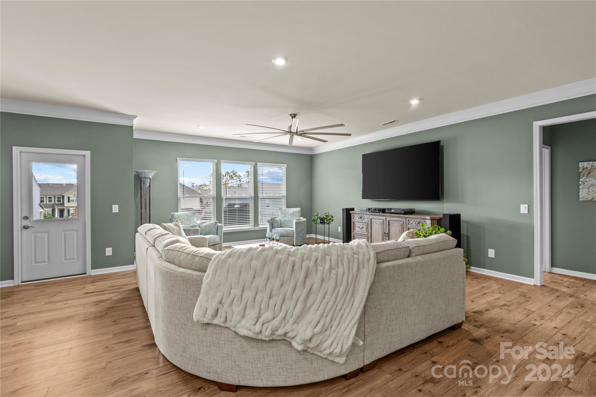 Queensbridge - Residential