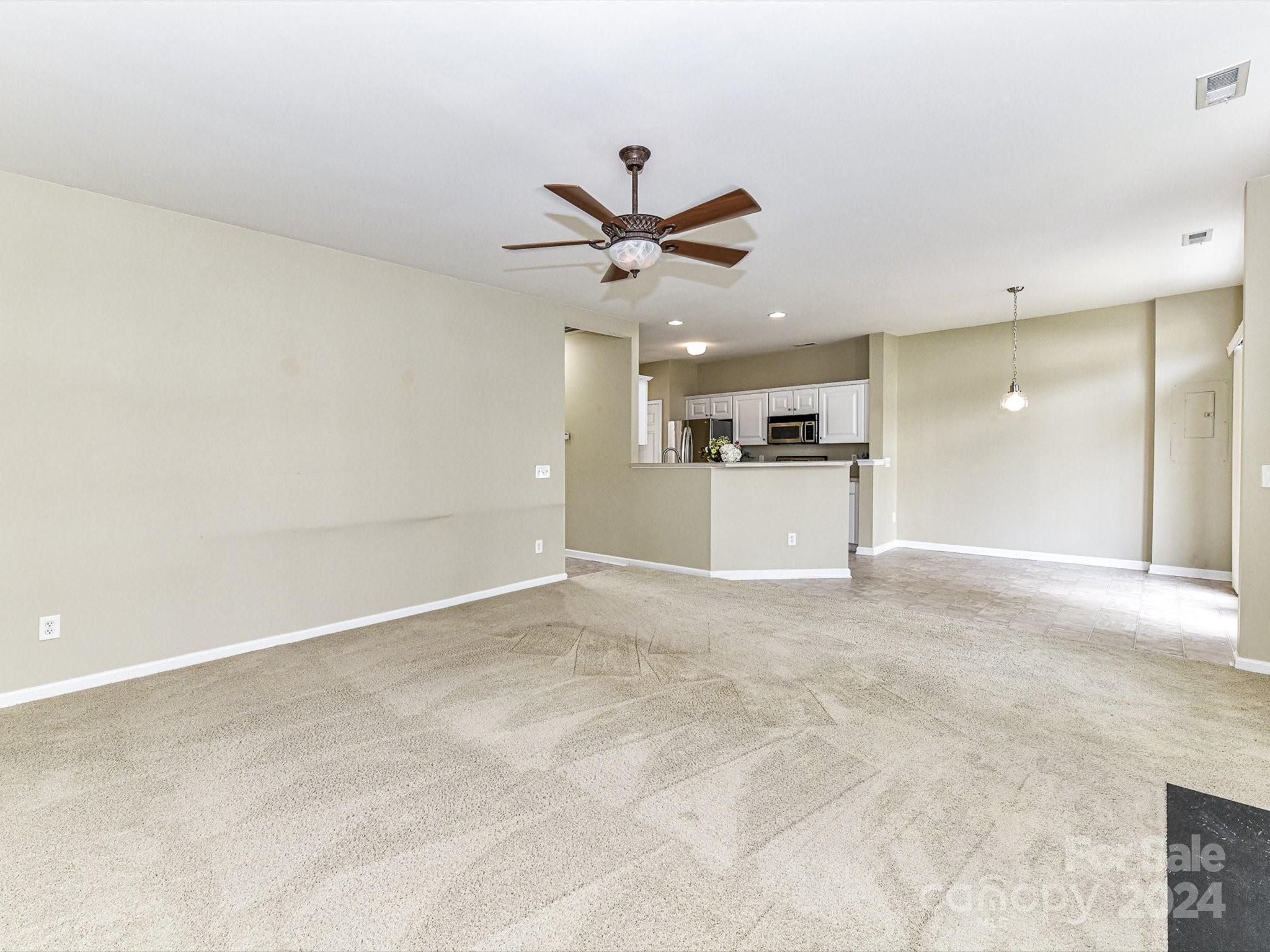 Autumn Cove At Lake Wylie - Residential