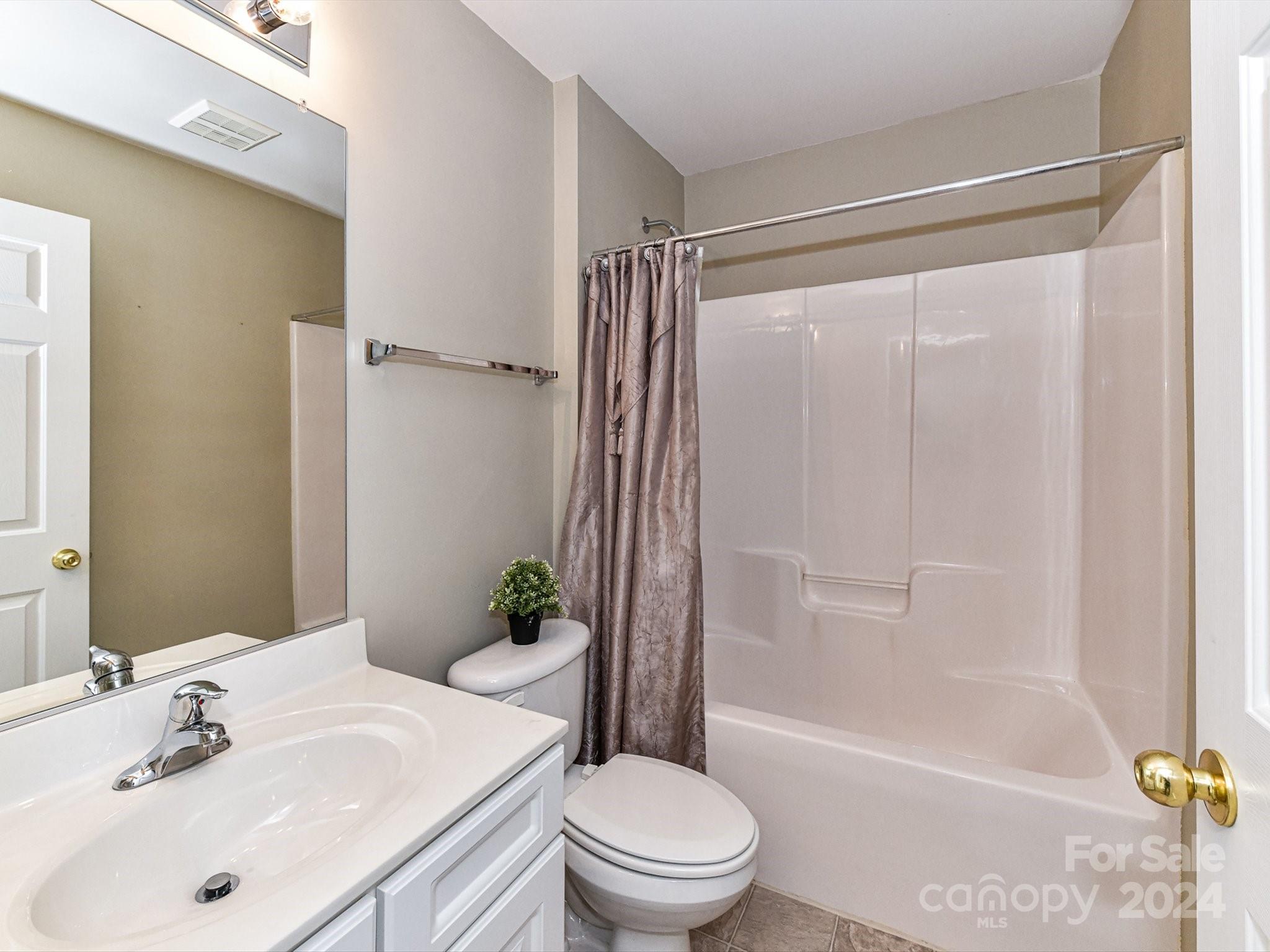 Autumn Cove At Lake Wylie - Residential