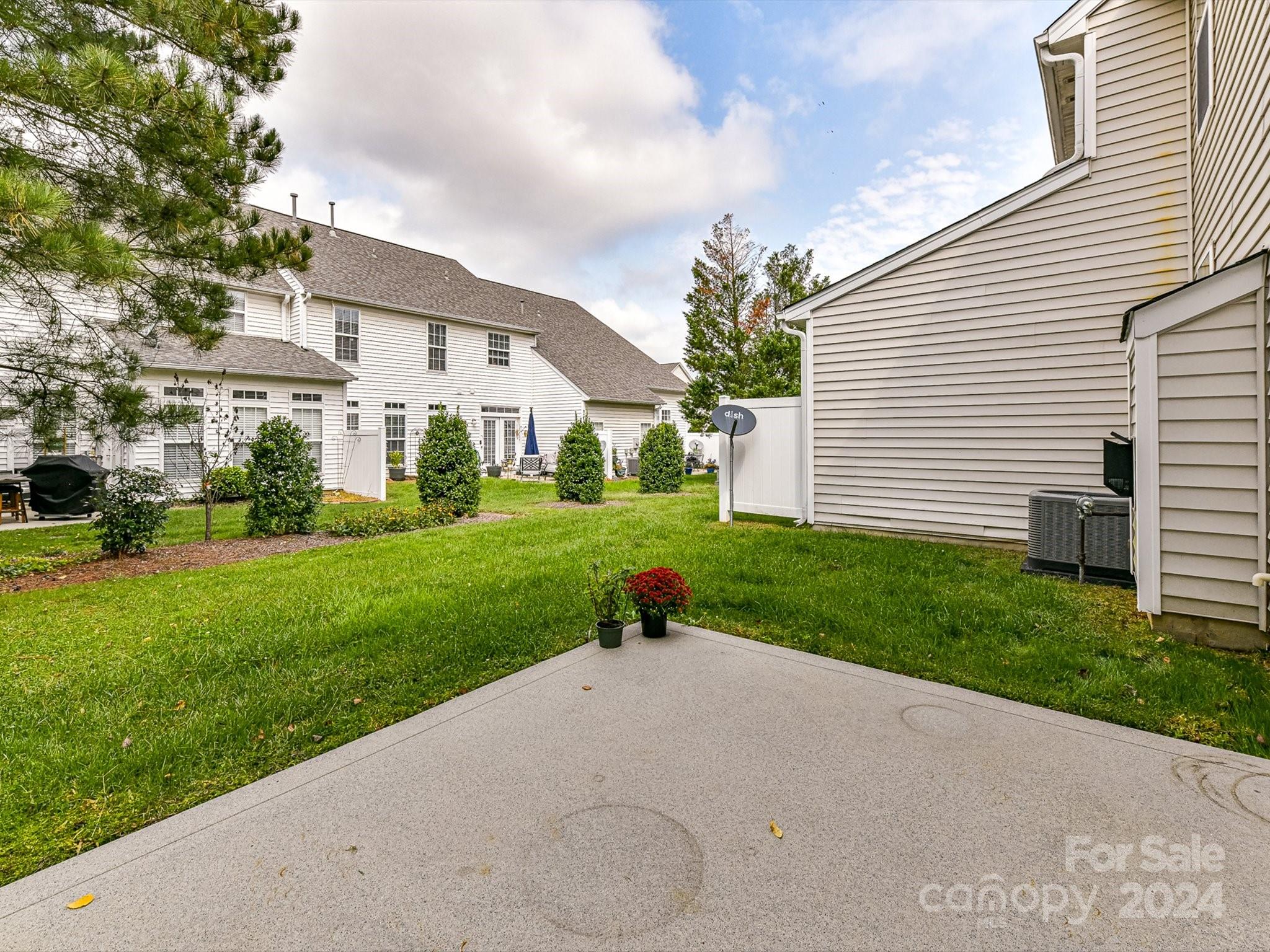 Autumn Cove At Lake Wylie - Residential
