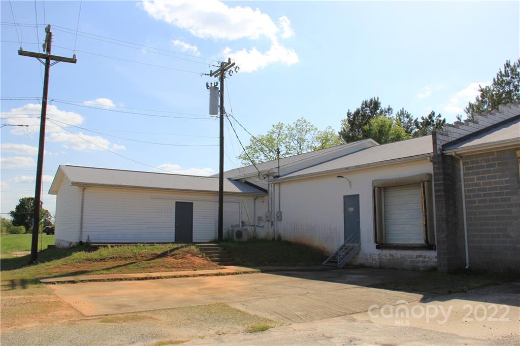 0000 & 3562 Old Catawba Road
