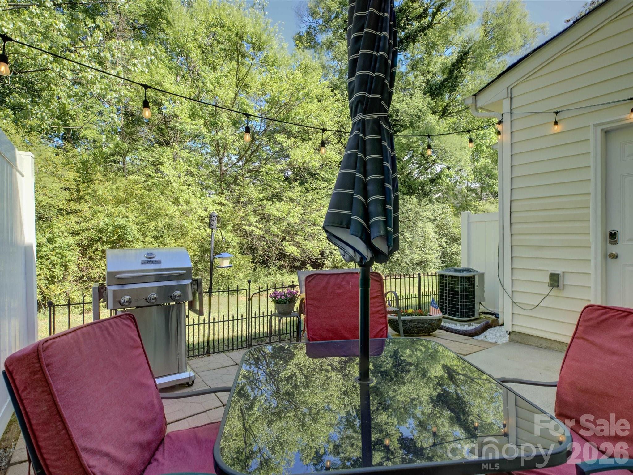 The Mews at Laurel Valley - Residential