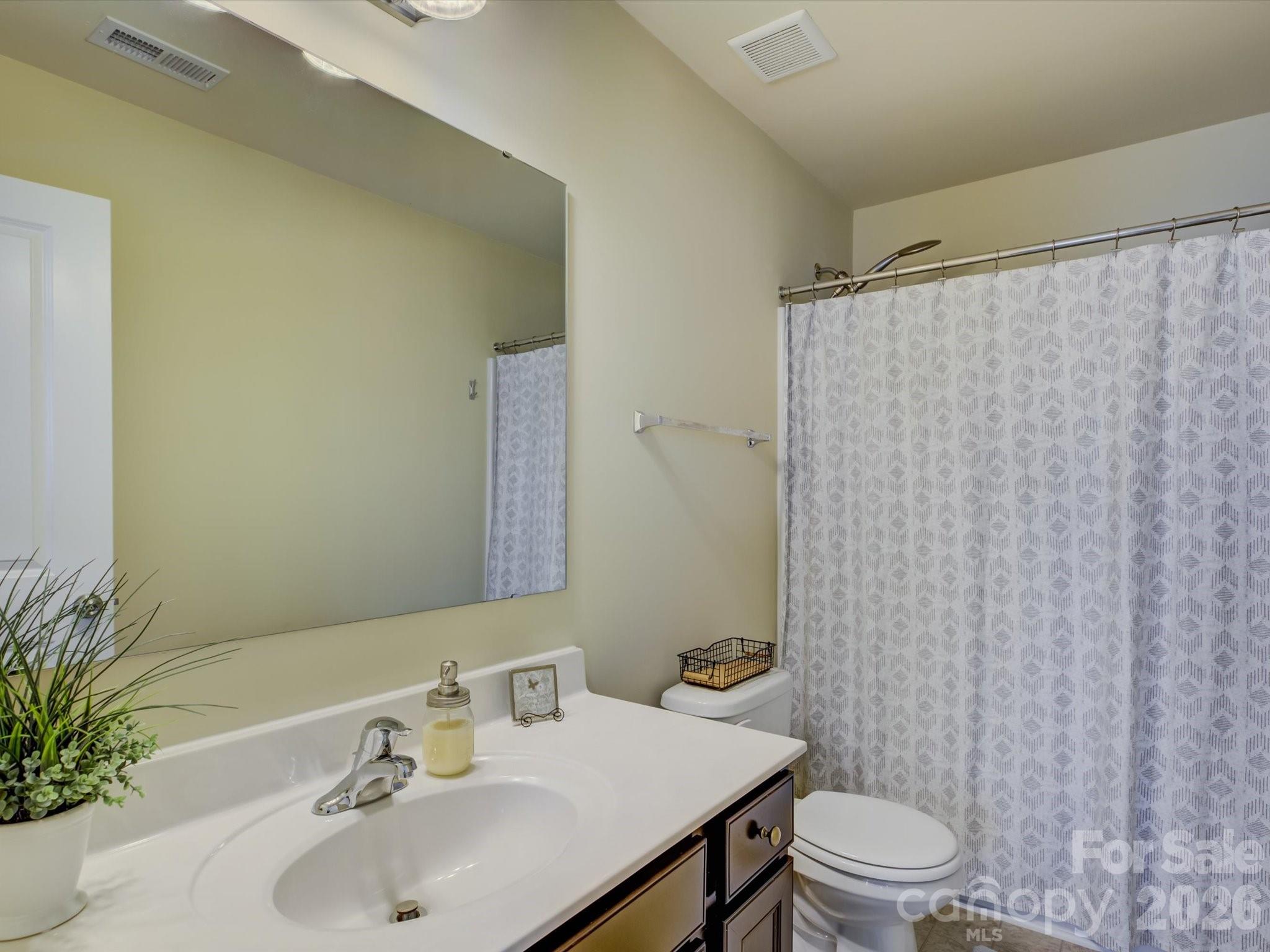 The Mews at Laurel Valley - Residential