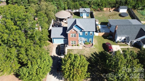 Photo of 1320 Gretna Green Drive, Charlotte, NC 28217 (MLS # 4433954)