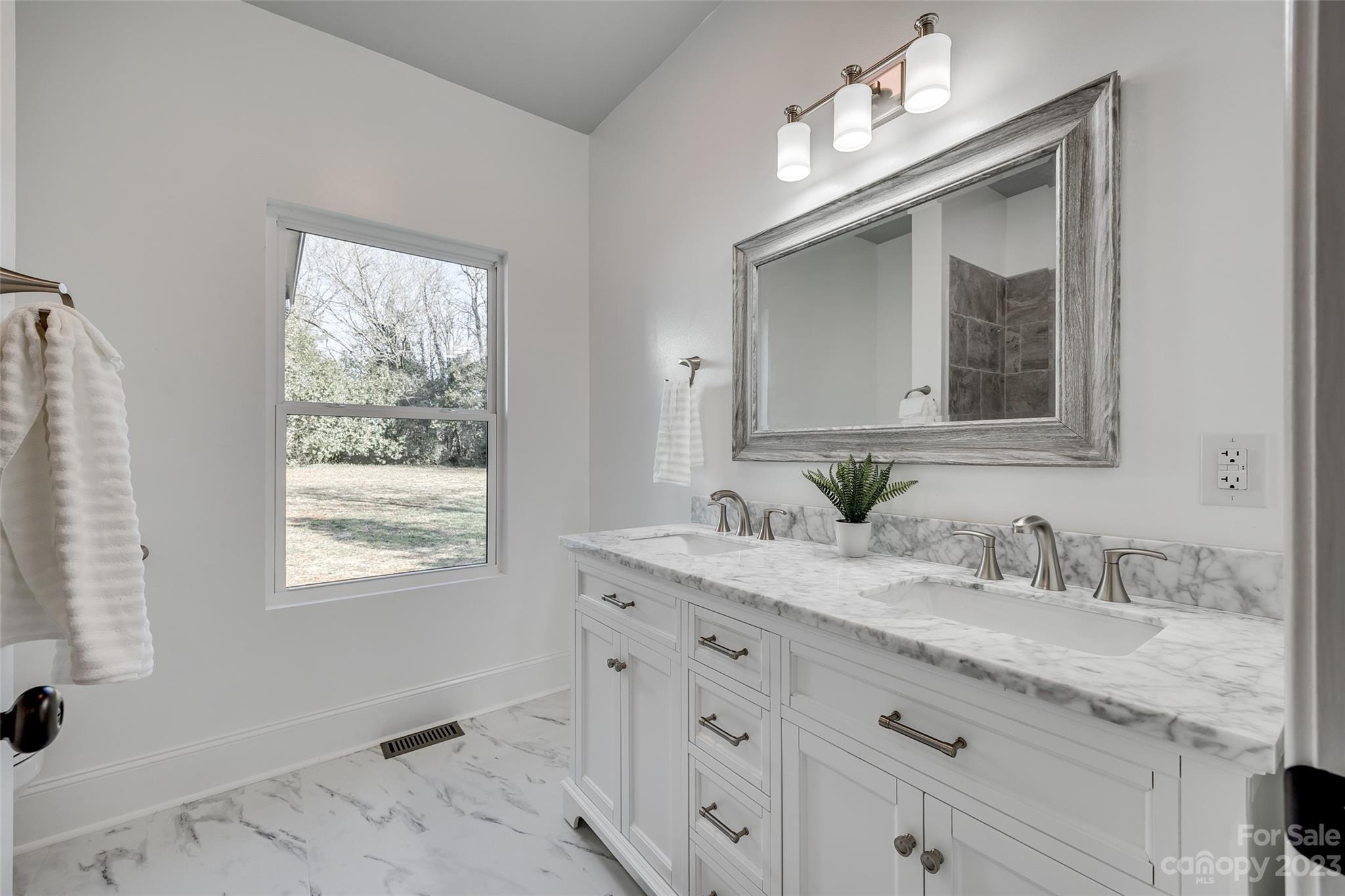 Sharonwood Acres - Residential