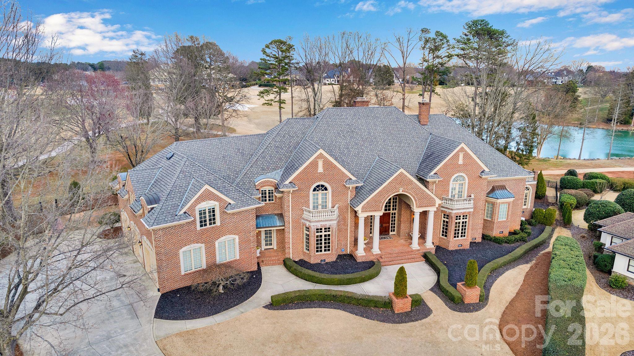 The Peninsula - Residential