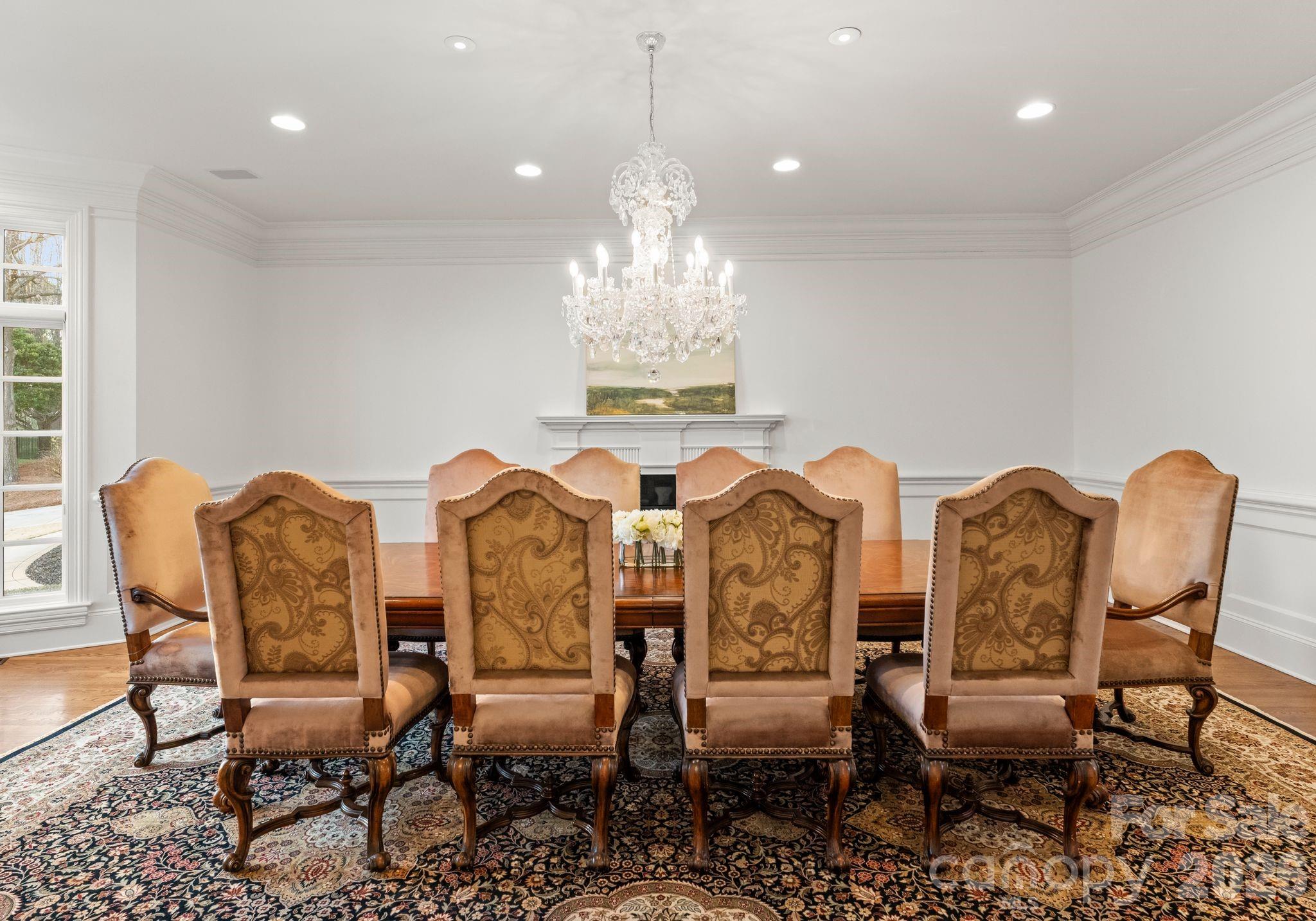 The Peninsula - Residential