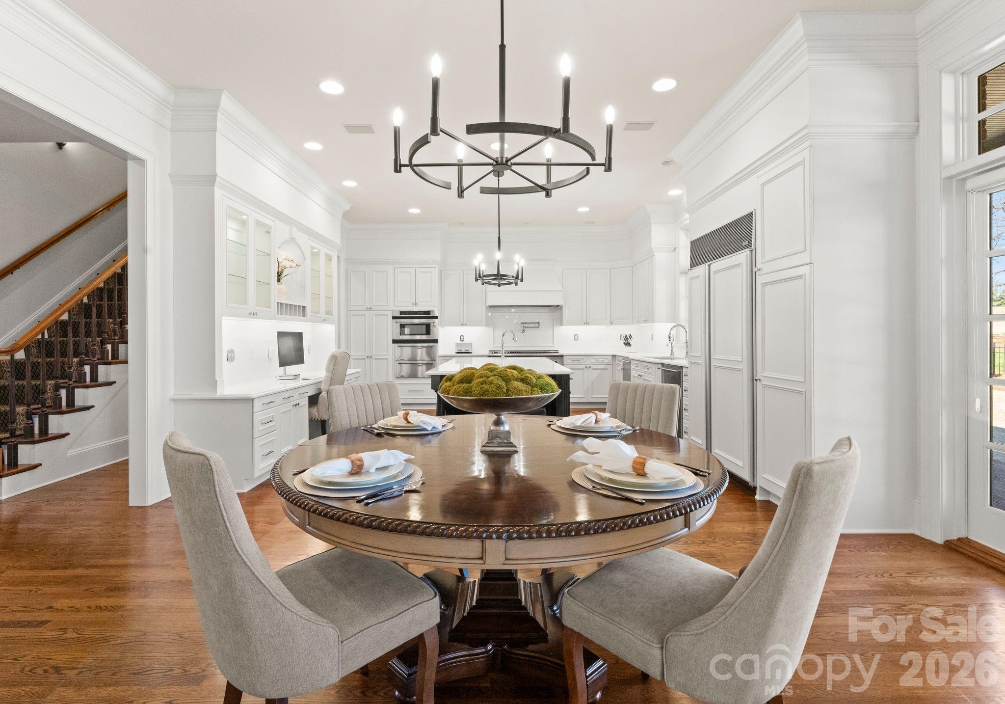 The Peninsula - Residential