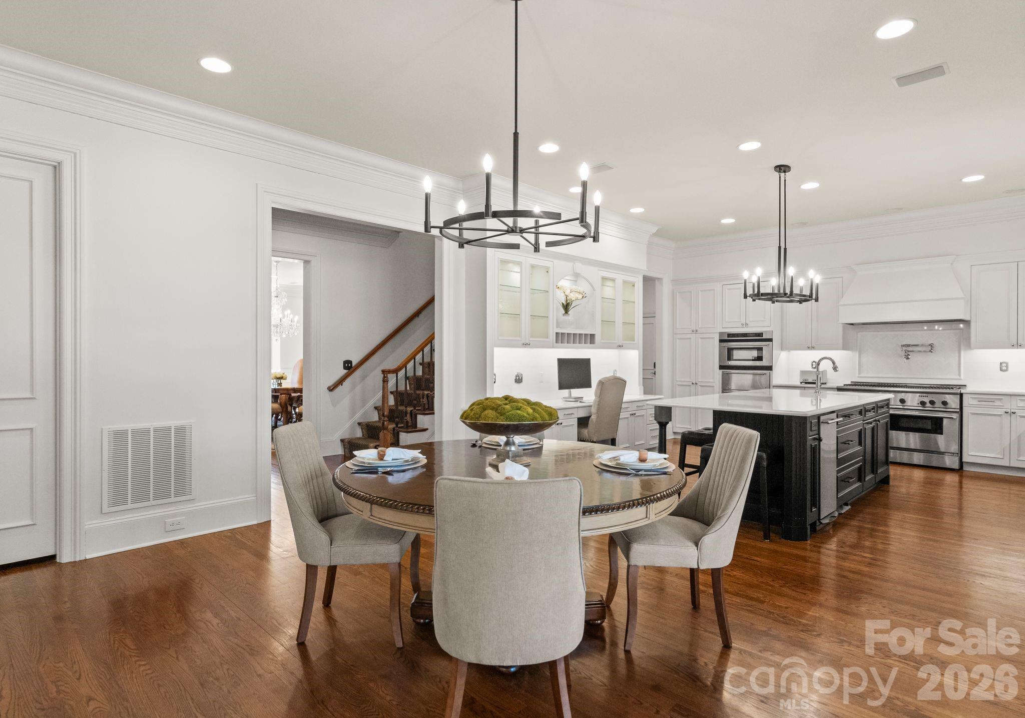 The Peninsula - Residential