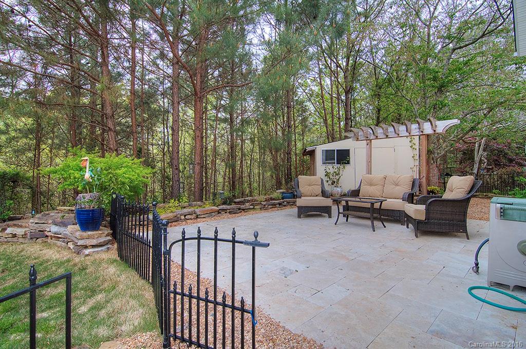 Lake Shore - Residential