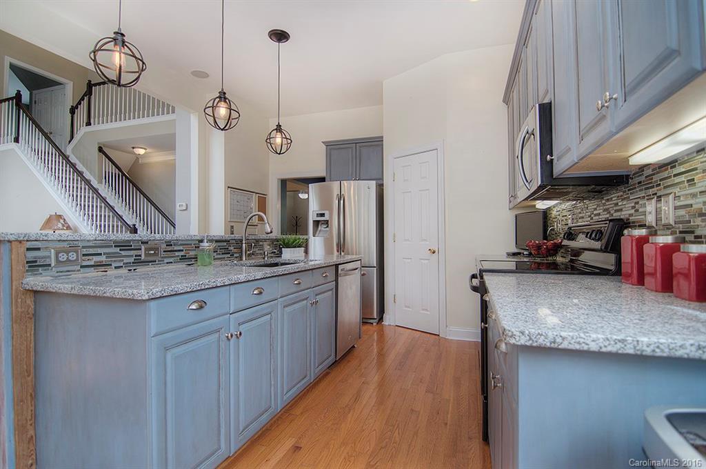 Lake Shore - Residential