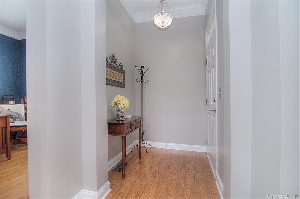 Lake Shore - Residential