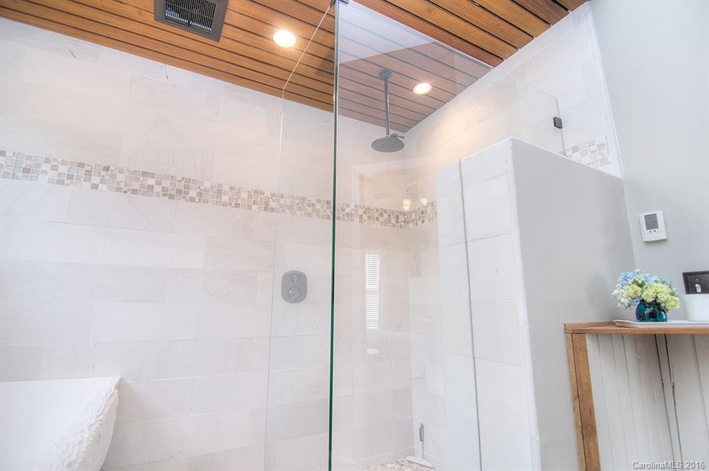 Lake Shore - Residential