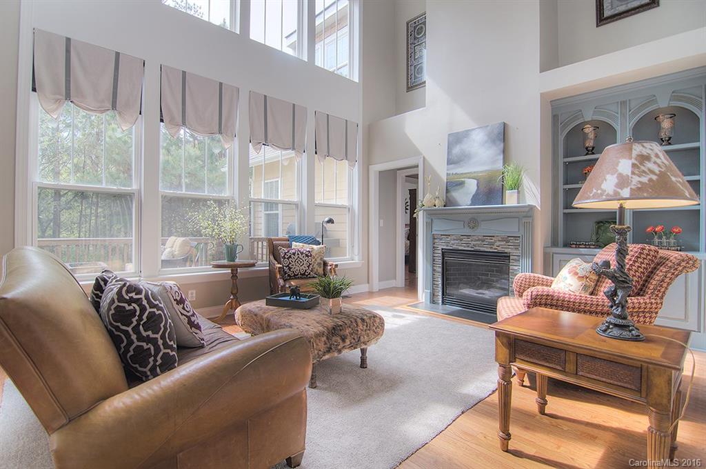 Lake Shore - Residential