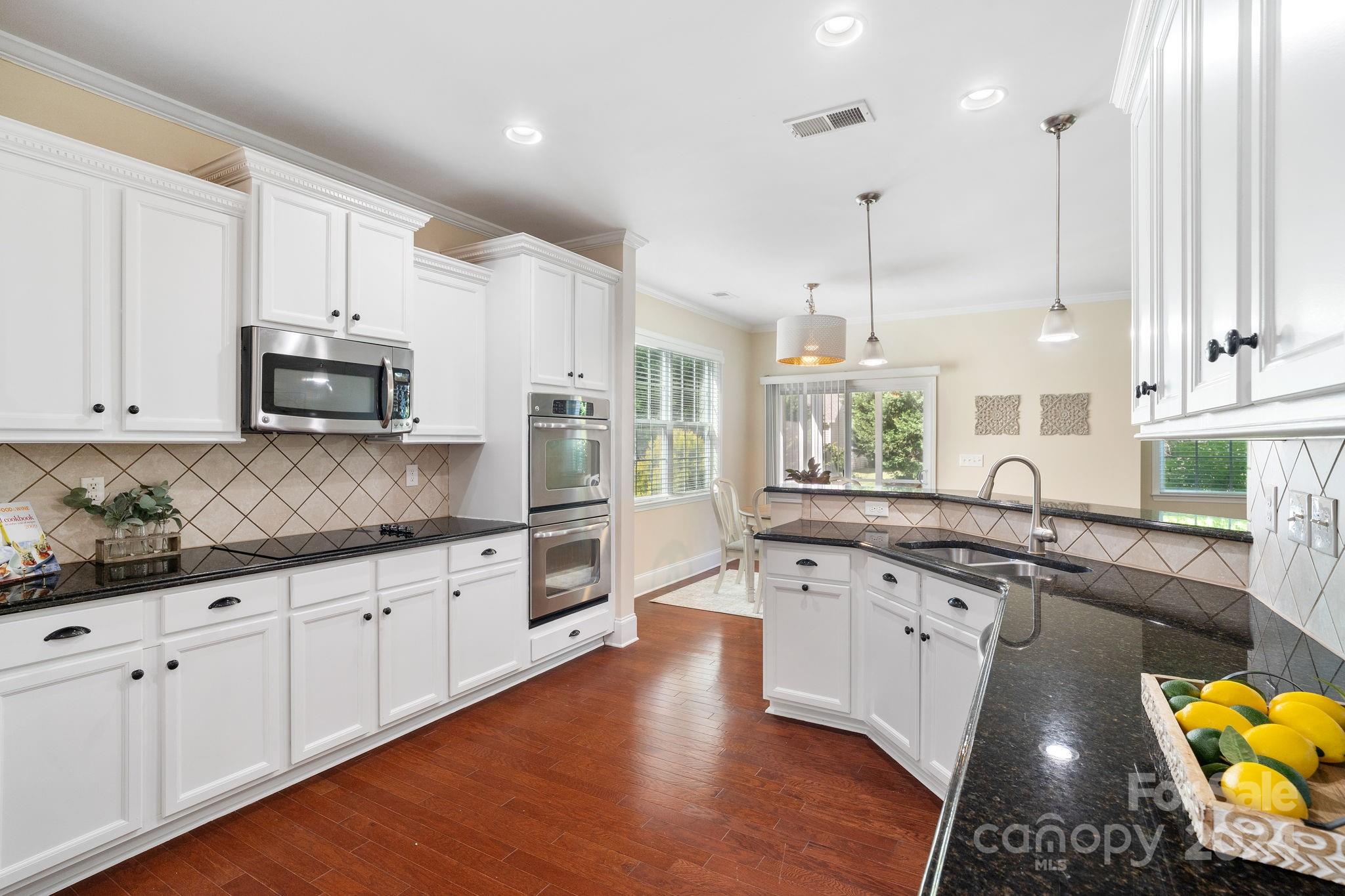 Lake Ridge - Residential