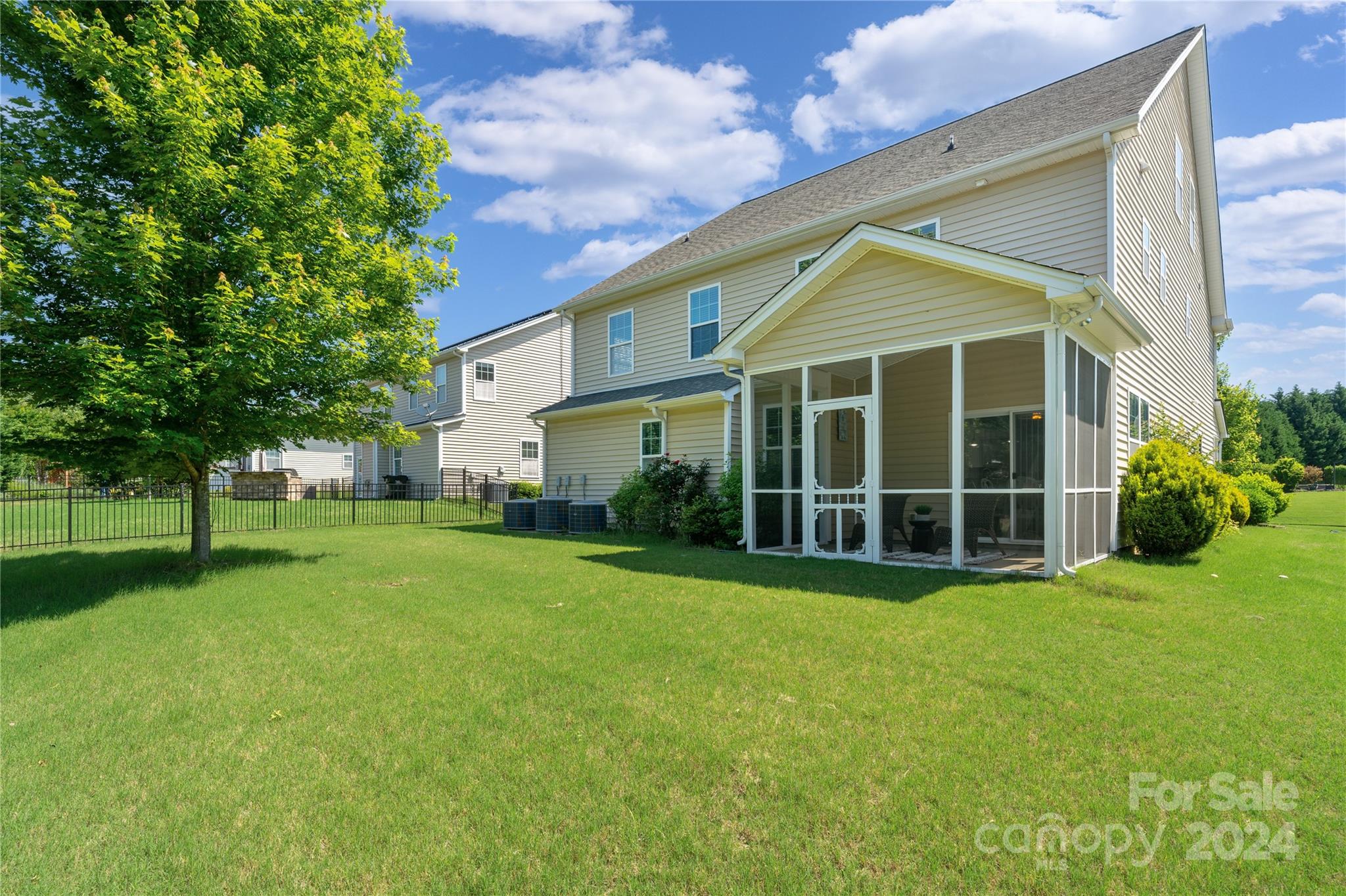 Lake Ridge - Residential