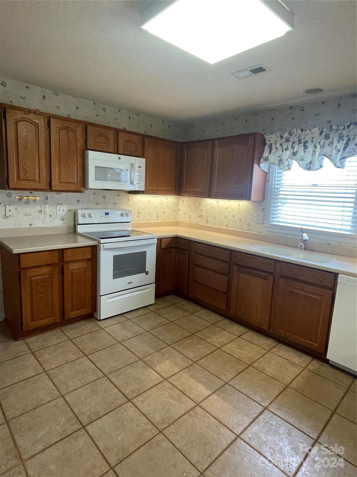 Hidden Creek - Residential