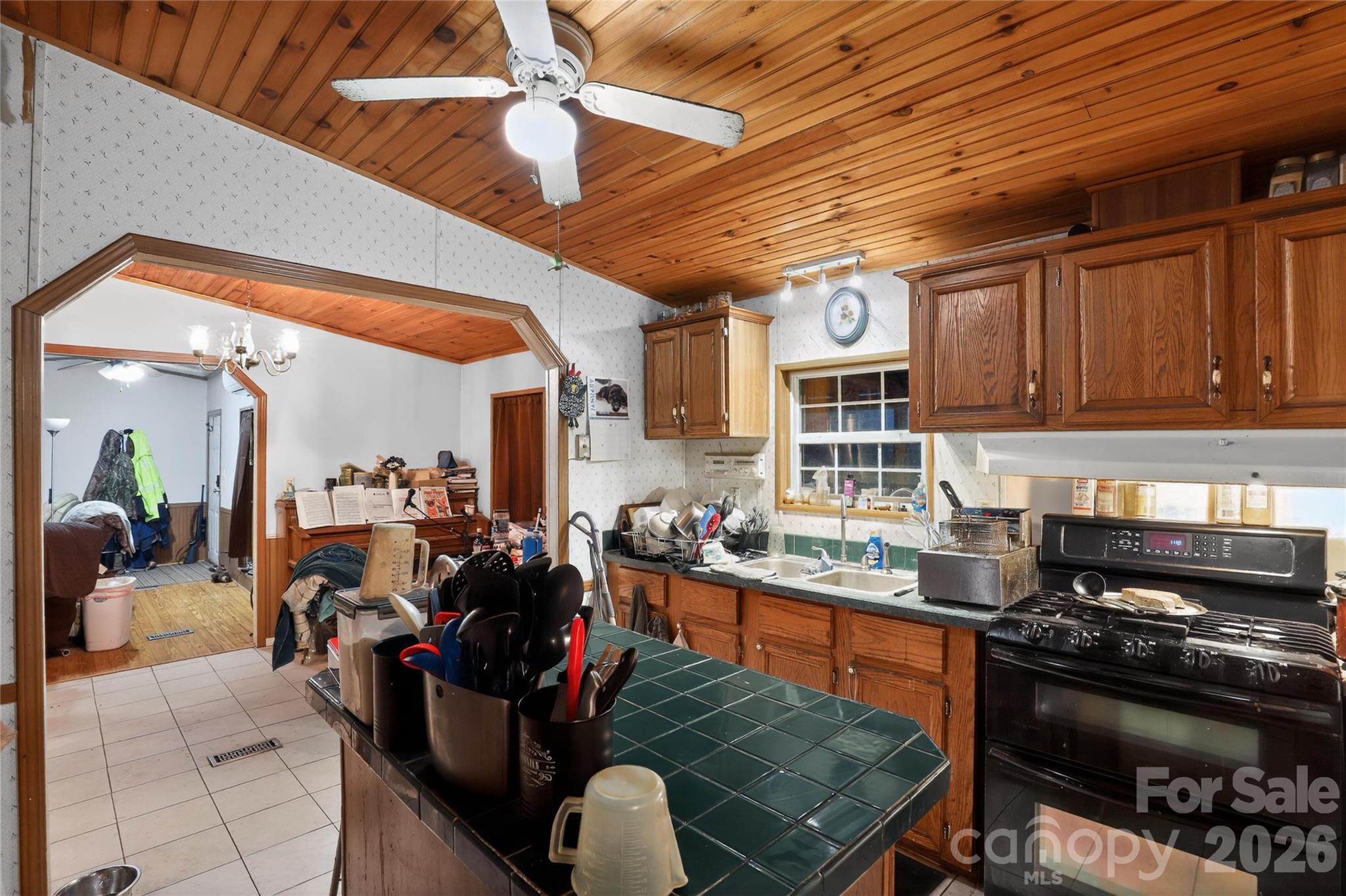 Mars Hill - Residential