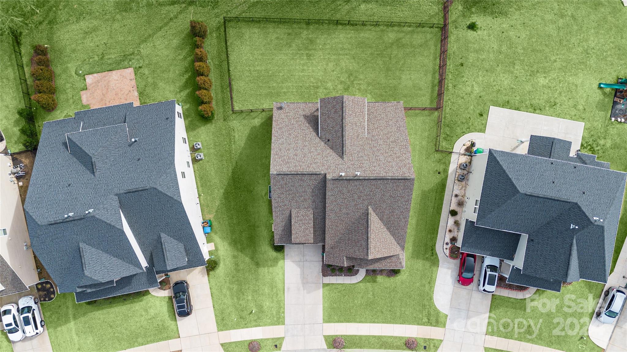 Holcomb Woods - Residential