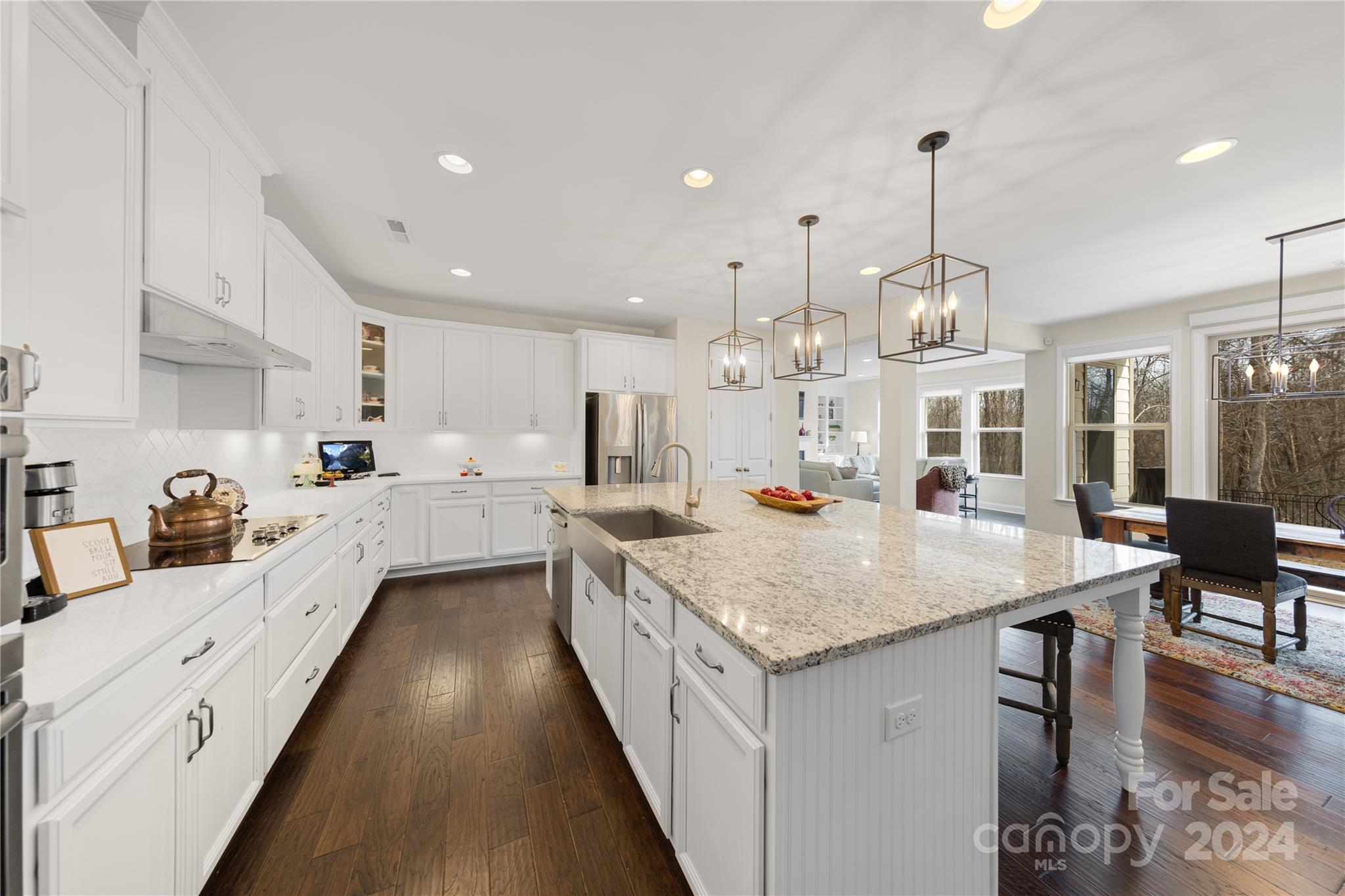 Holcomb Woods - Residential