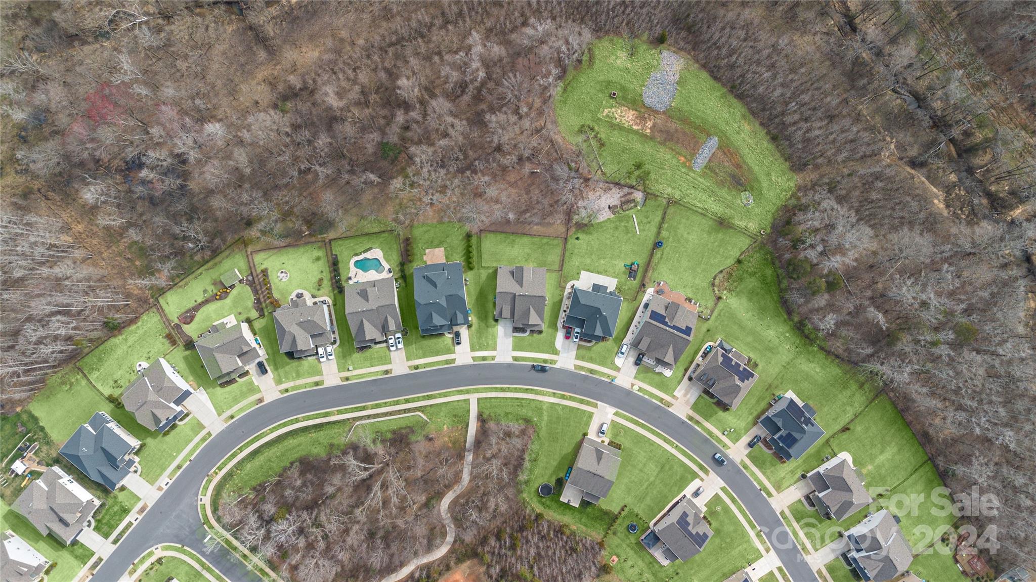 Holcomb Woods - Residential