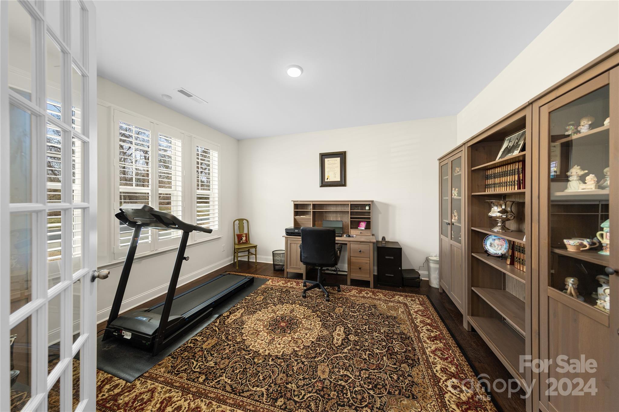 Holcomb Woods - Residential