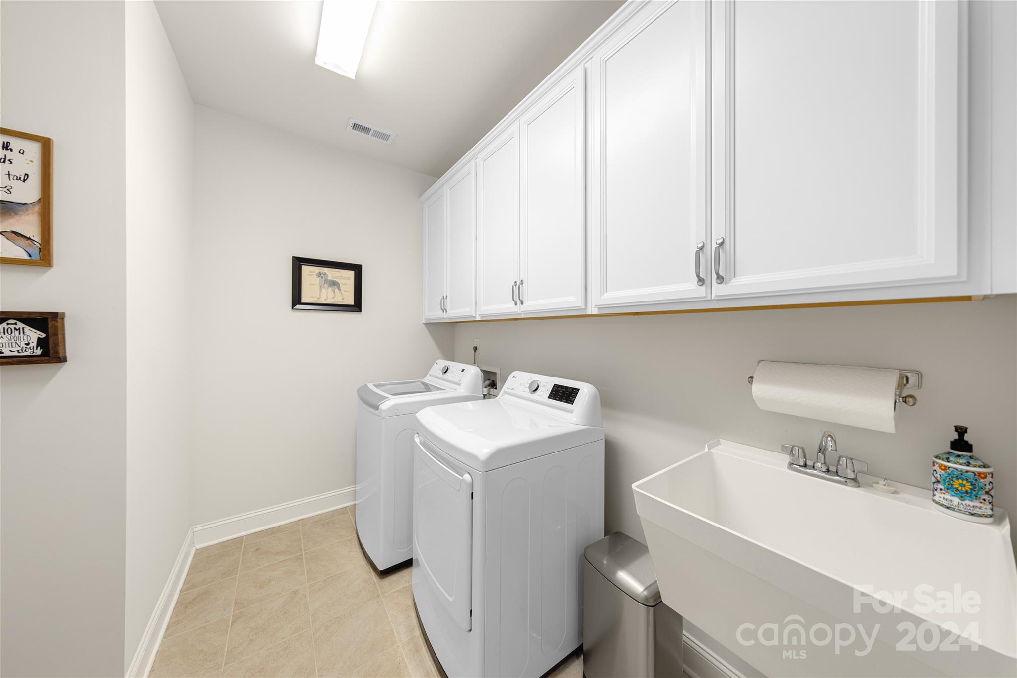 Holcomb Woods - Residential