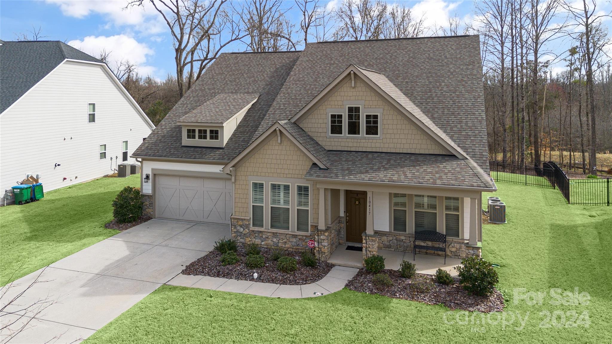 Holcomb Woods - Residential