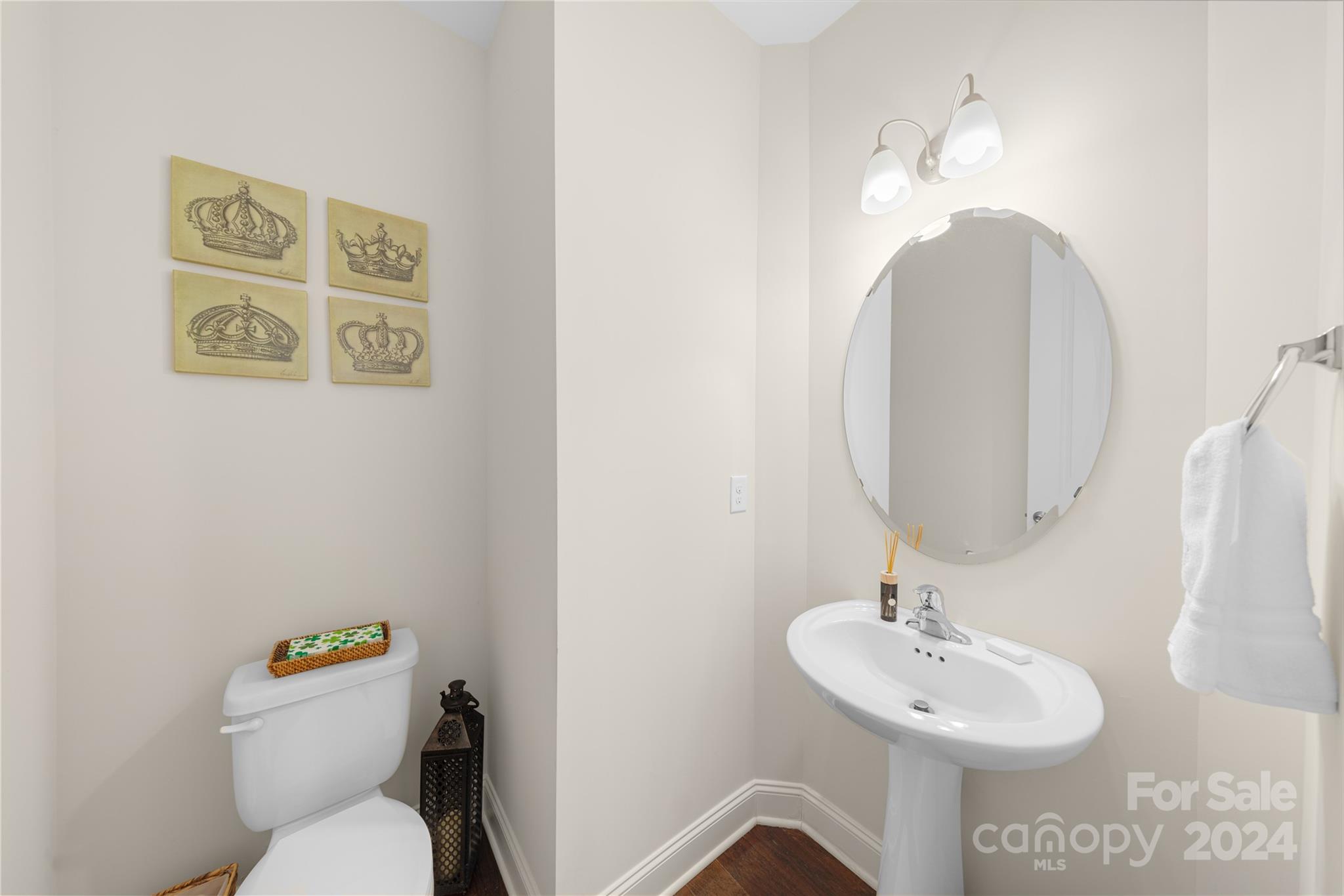 Holcomb Woods - Residential