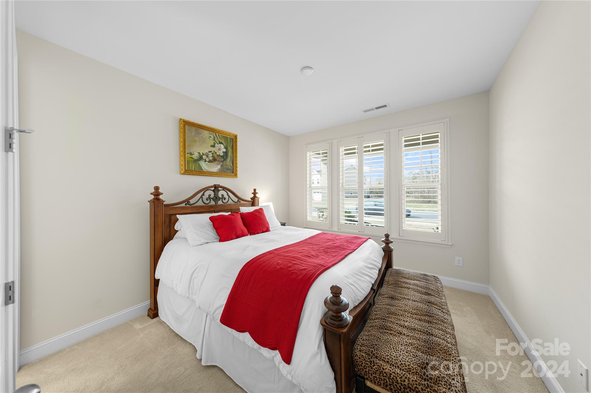 Holcomb Woods - Residential