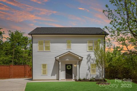 2544 Pinestream Drive Charlotte NC 28216
