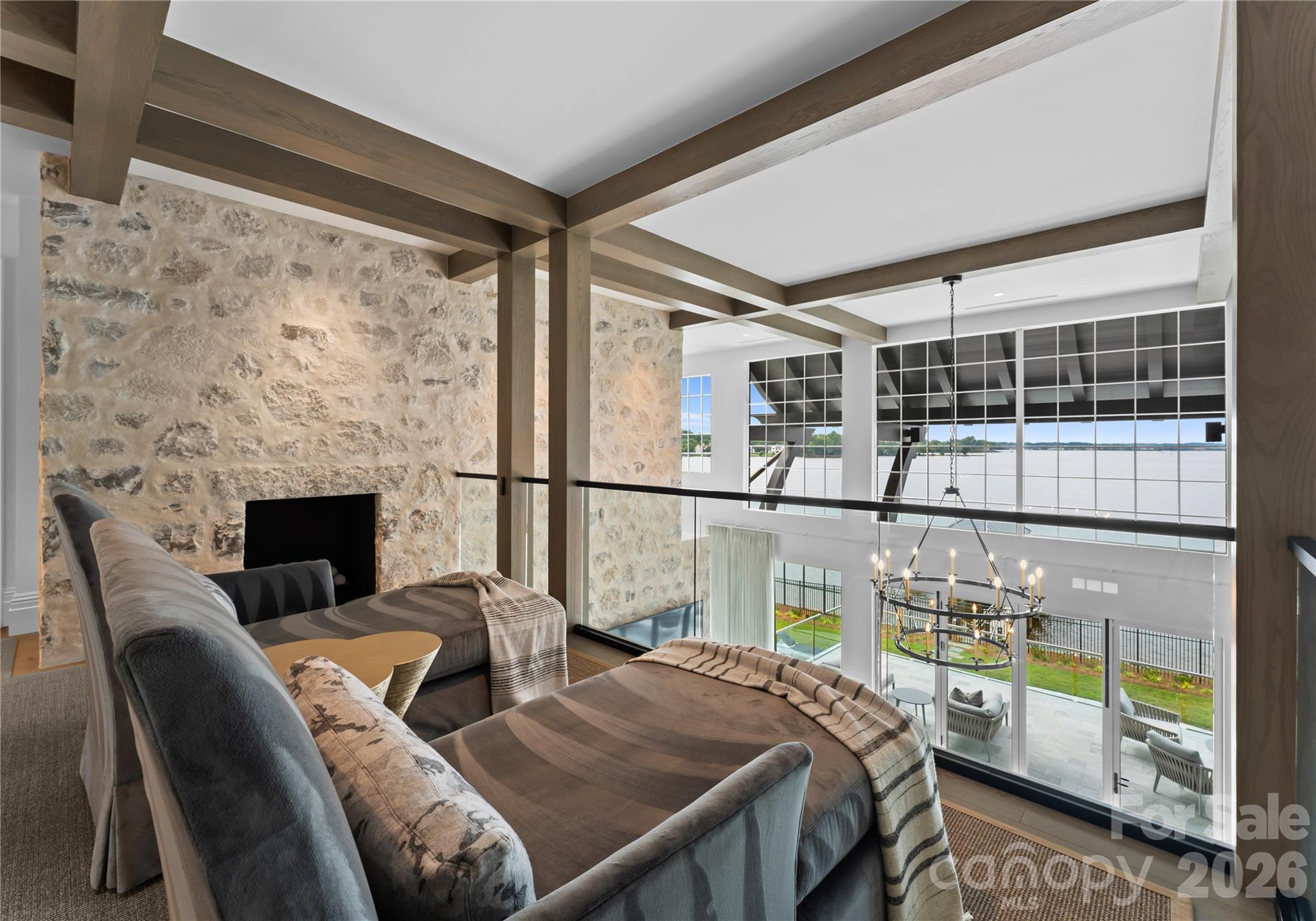 The Peninsula - Residential