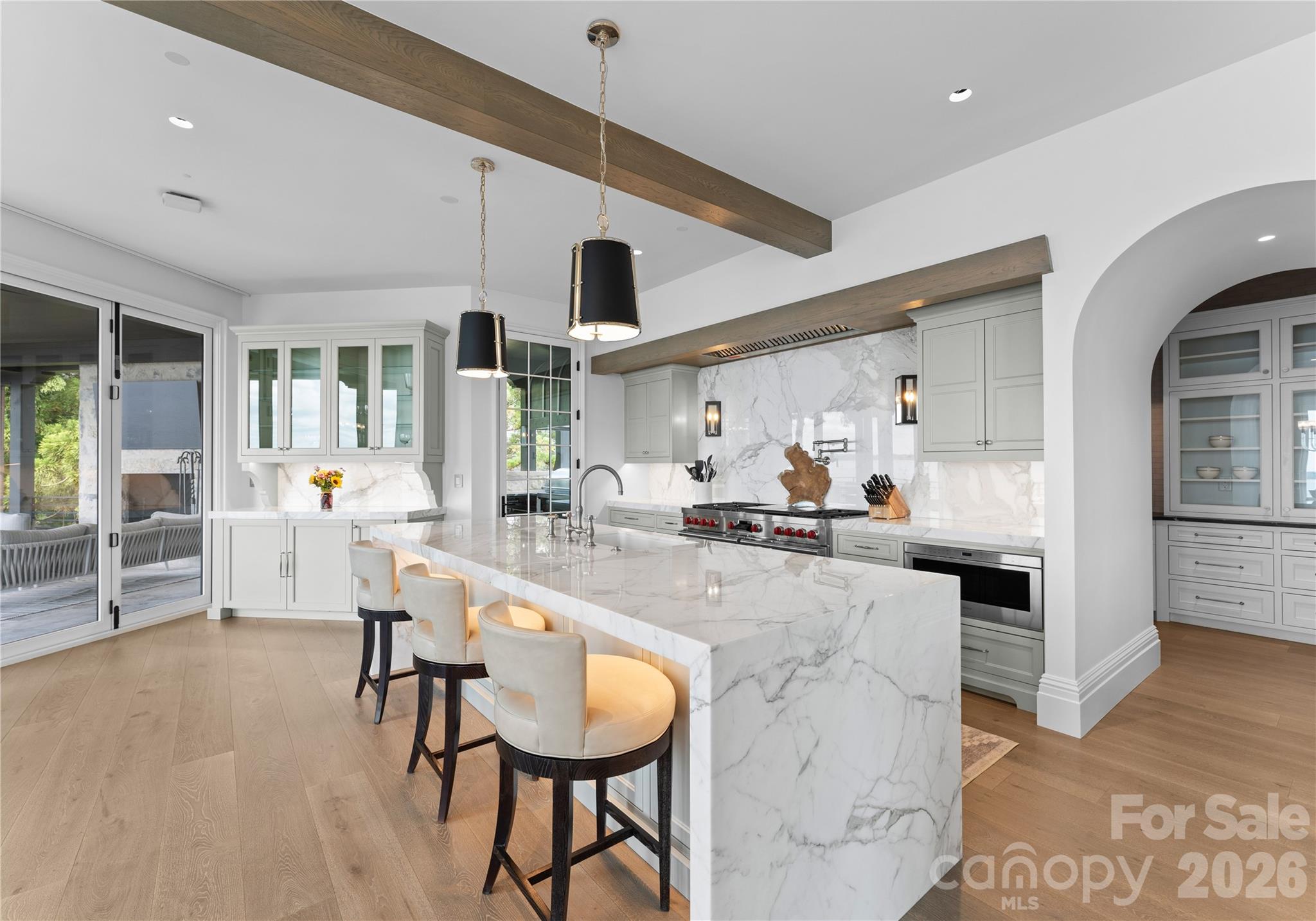 The Peninsula - Residential