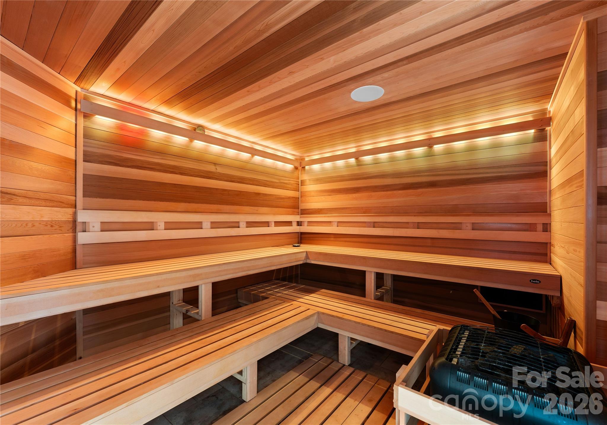 The Peninsula - Residential